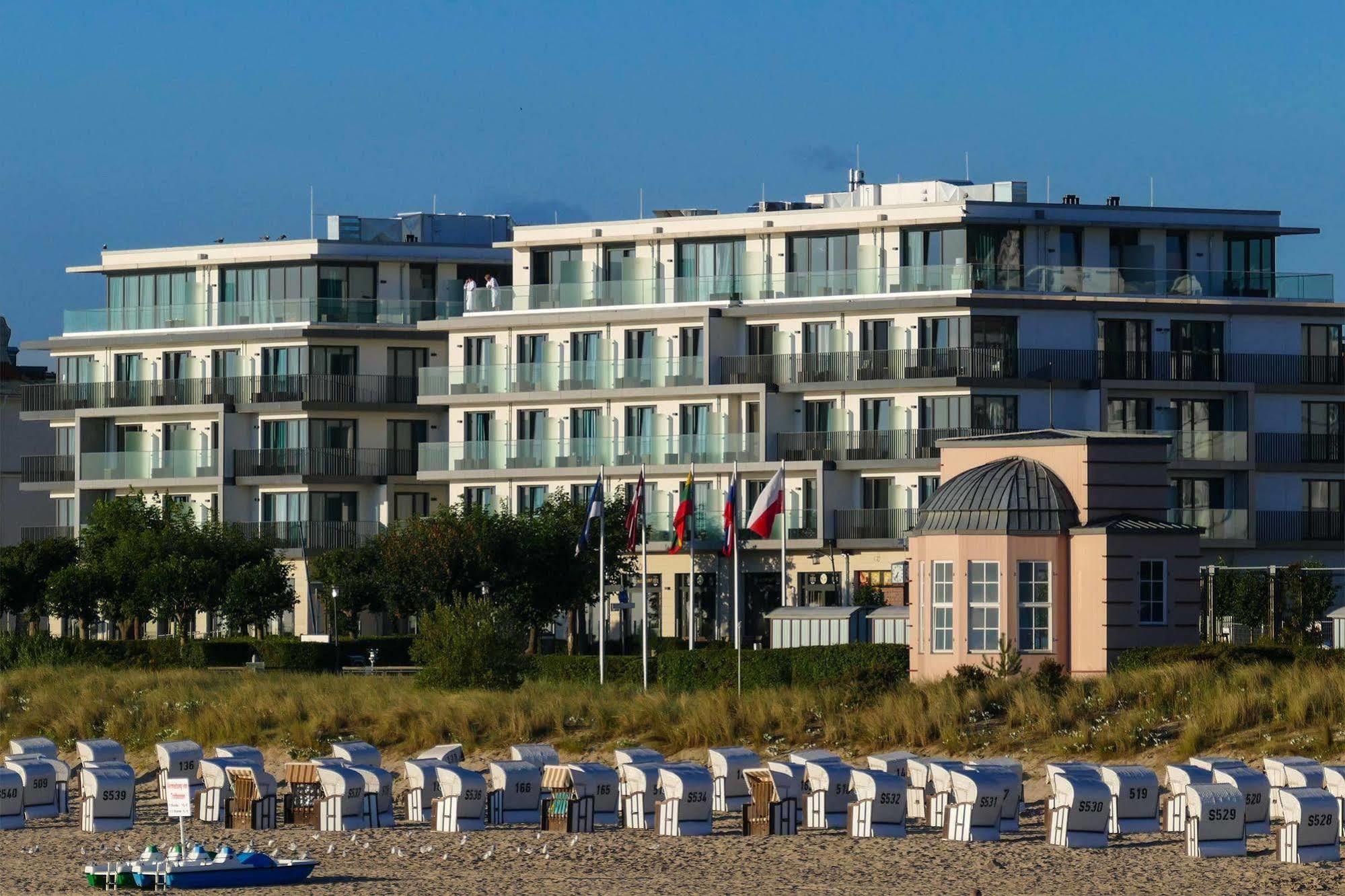 Seetelhotel Kaiserstrand Beachhotel Херингсдорф Экстерьер фото