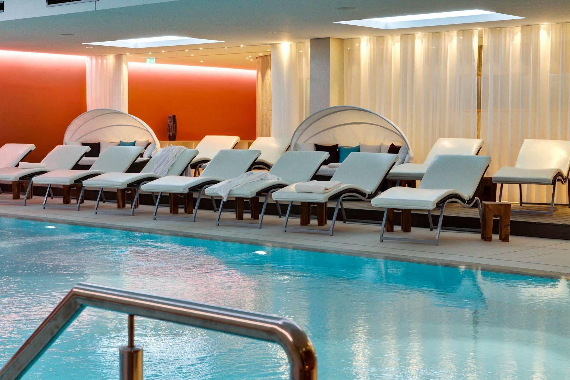 Seetelhotel Kaiserstrand Beachhotel Херингсдорф Экстерьер фото