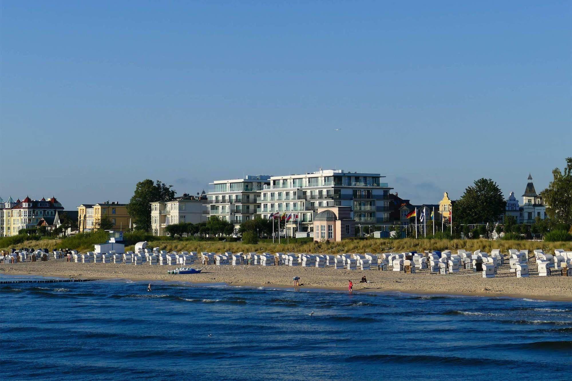 Seetelhotel Kaiserstrand Beachhotel Херингсдорф Экстерьер фото